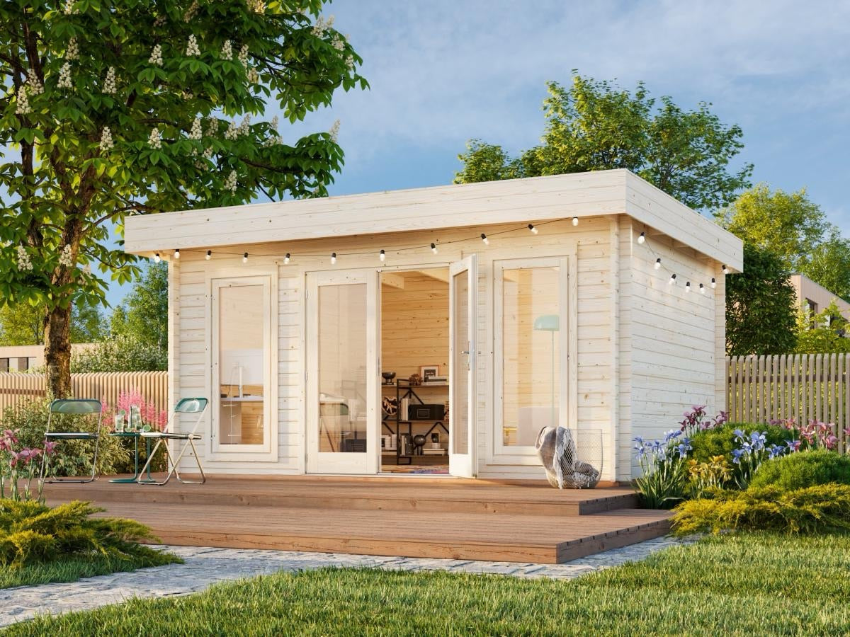Bret Contemporary Garden Retreat